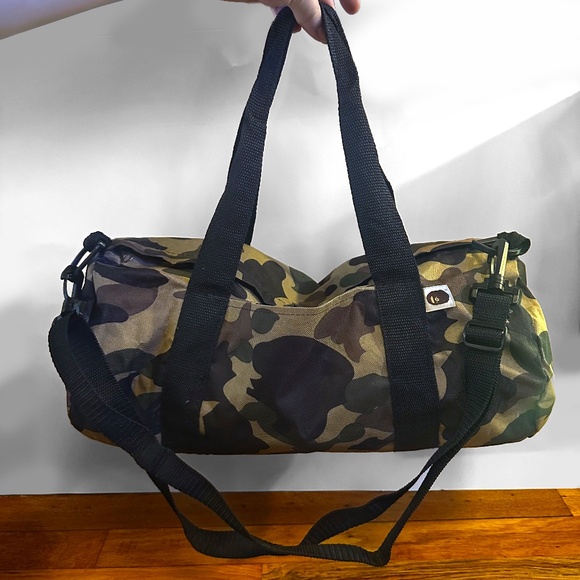 A Bathing Ape Duffle Bag - Camouflage (Bape Magazine Exclusive 2013) - Picture 1 of 7